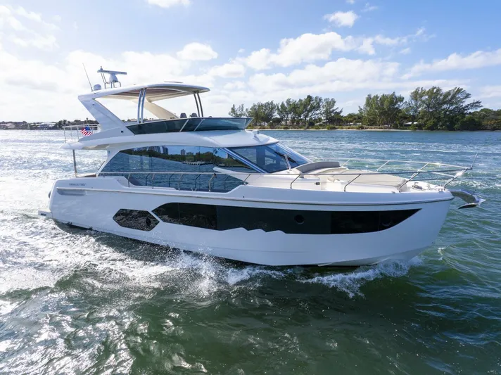  Yacht Photos Pics 2019 Absolute 58 Fly - Image 3