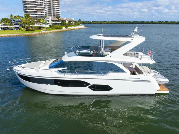  Yacht Photos Pics 2019 Absolute 58 Fly - Image 12