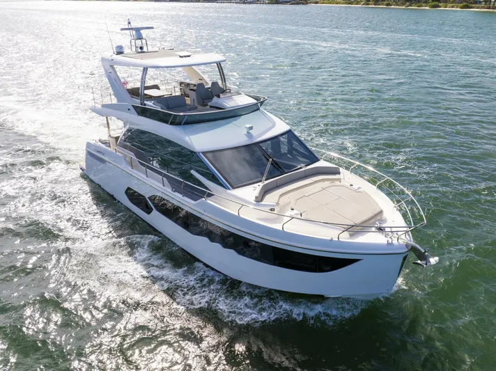  Yacht Photos Pics 2019 Absolute 58 Fly - Image 2