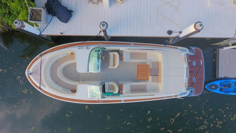  Yacht Photos Pics 2020 Chris-craft Launch 30 - Image 7