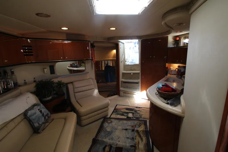  Yacht Photos Pics Interior of 2001 Sea Ray 460 Sundancer yacht with luxurious seating and modern amenities.