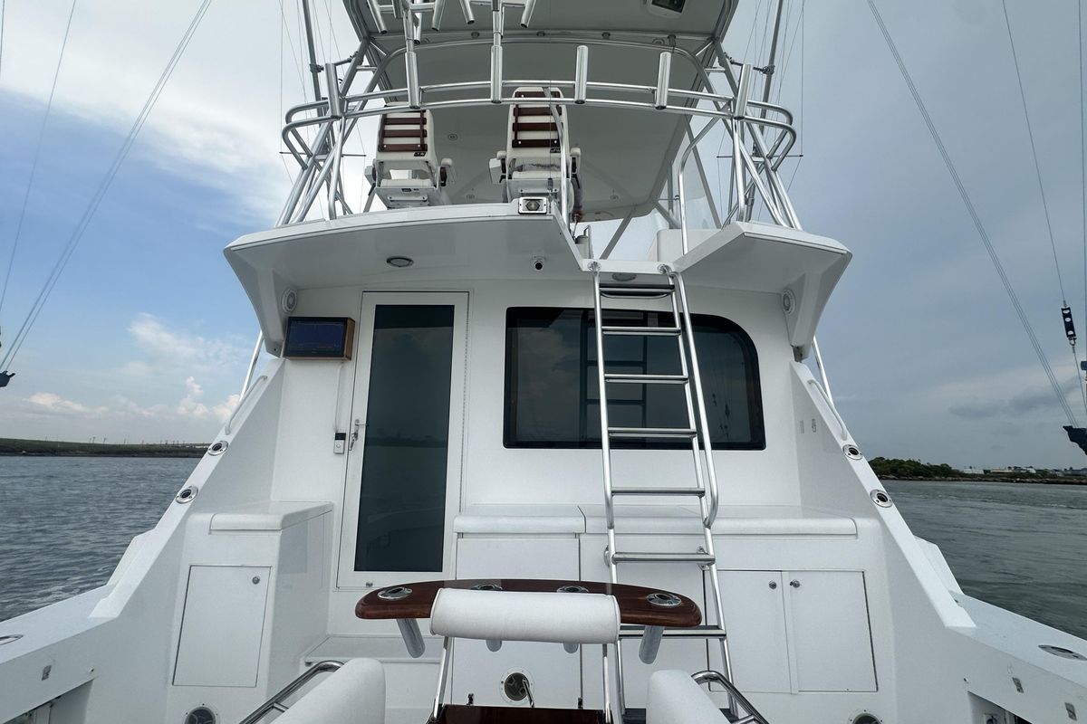 2002 Hatteras 50 