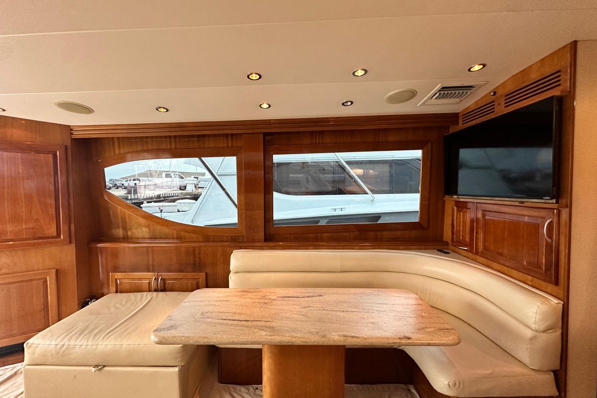 2002 Hatteras 50 