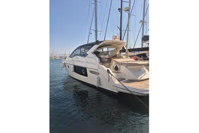 2015 Cranchi M 44 HT