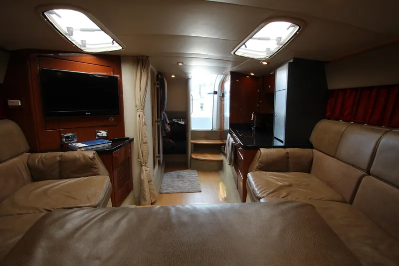  Yacht Photos Pics Interior of 2012 Formula 400 Super Sport yacht with leather seating and modern amenities.
