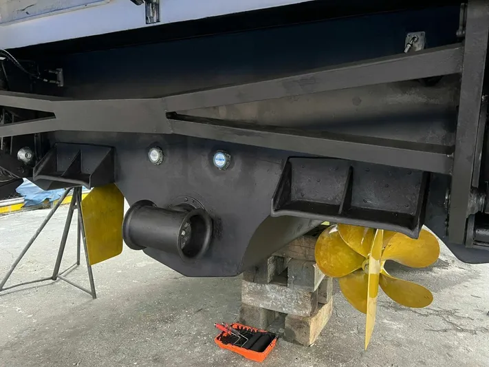  Yacht Photos Pics 2017 Sunseeker 52 Manhattan - Image 53