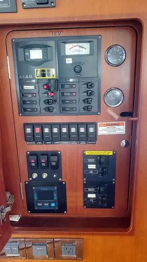 Kissed Some Frogs Yacht Photos Pics Electrical Panel