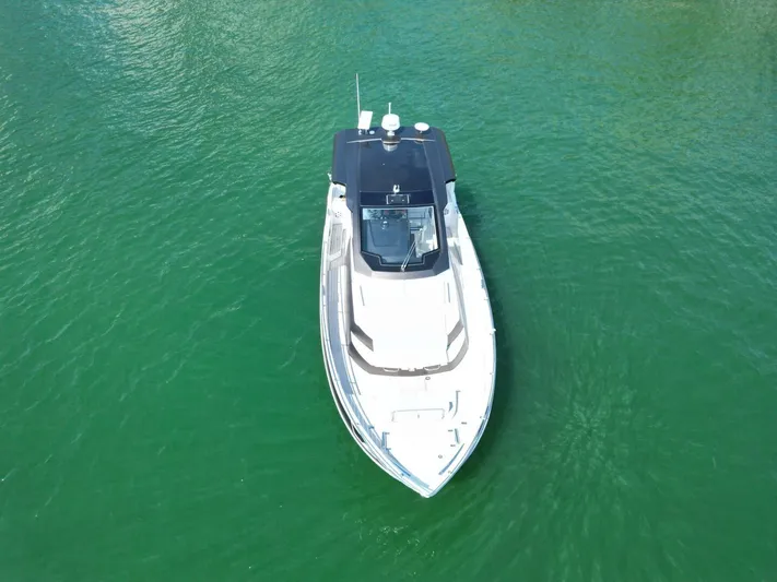  Yacht Photos Pics 2020 Azimut Verve 40 - Image 16