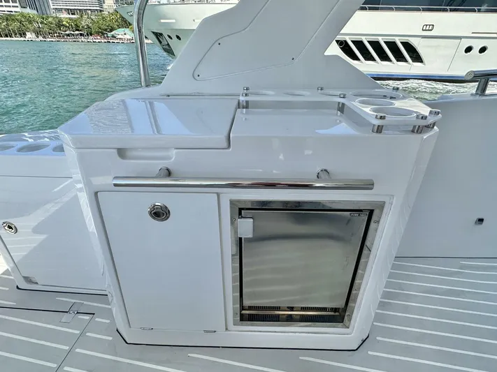  Yacht Photos Pics 2020 Azimut Verve 40 - Image 51