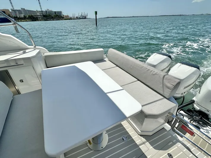  Yacht Photos Pics 2020 Azimut Verve 40 - Image 47