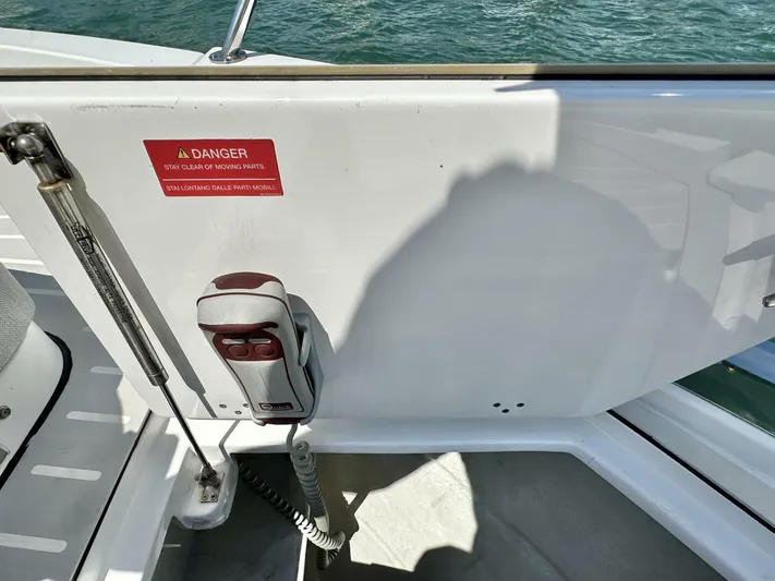 Yacht Photos Pics 2020 Azimut Verve 40 - Image 32