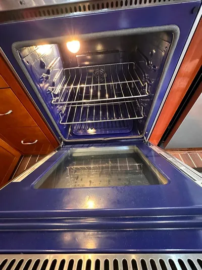 Nani Yacht Photos Pics 