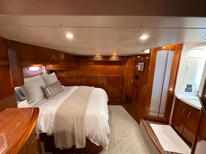 Nani Yacht Photos Pics 