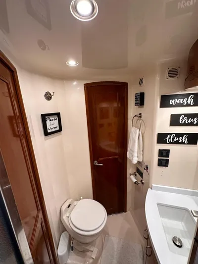 Nani Yacht Photos Pics 