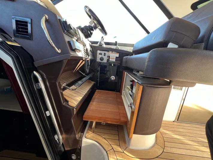 All Inn Yacht Photos Pics 