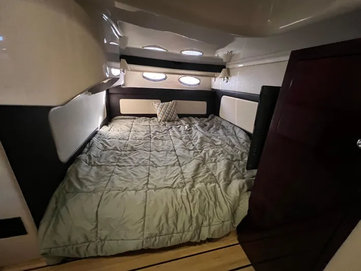 All Inn Yacht Photos Pics 