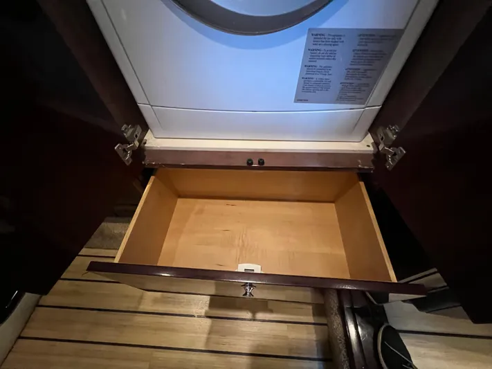 All Inn Yacht Photos Pics 