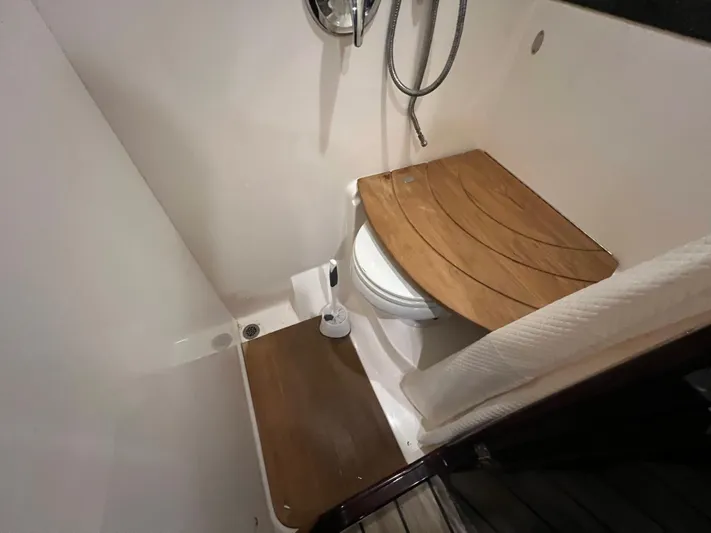 All Inn Yacht Photos Pics 