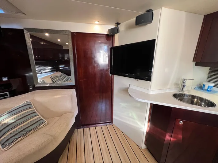 All Inn Yacht Photos Pics 