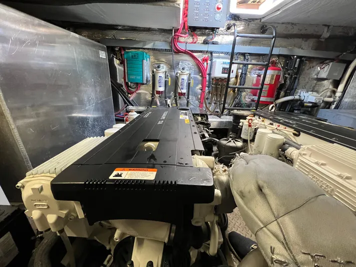 All Inn Yacht Photos Pics 