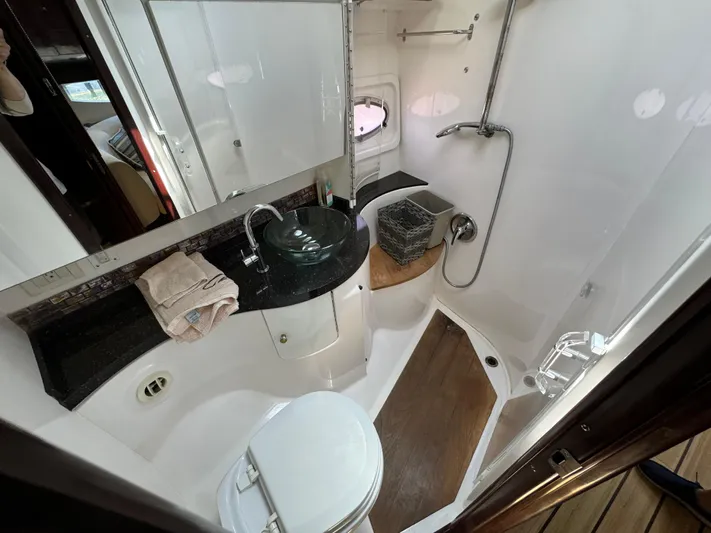 All Inn Yacht Photos Pics 