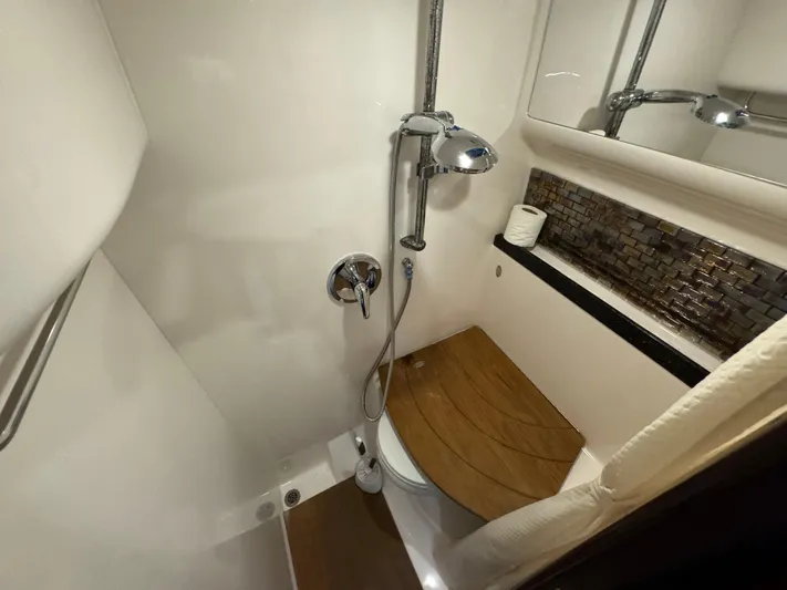 All Inn Yacht Photos Pics 