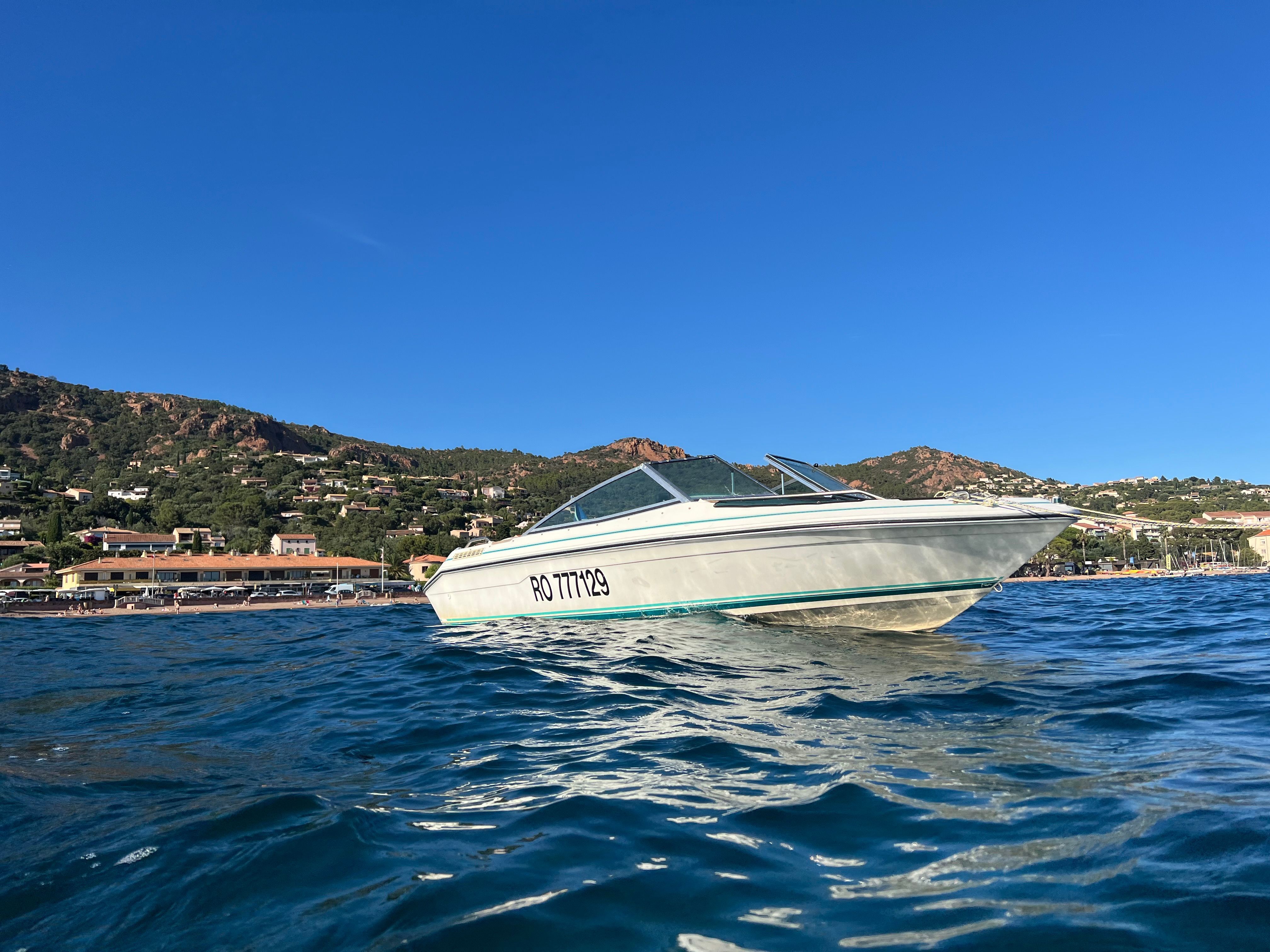 1989 Sea Ray SEVILLE 160