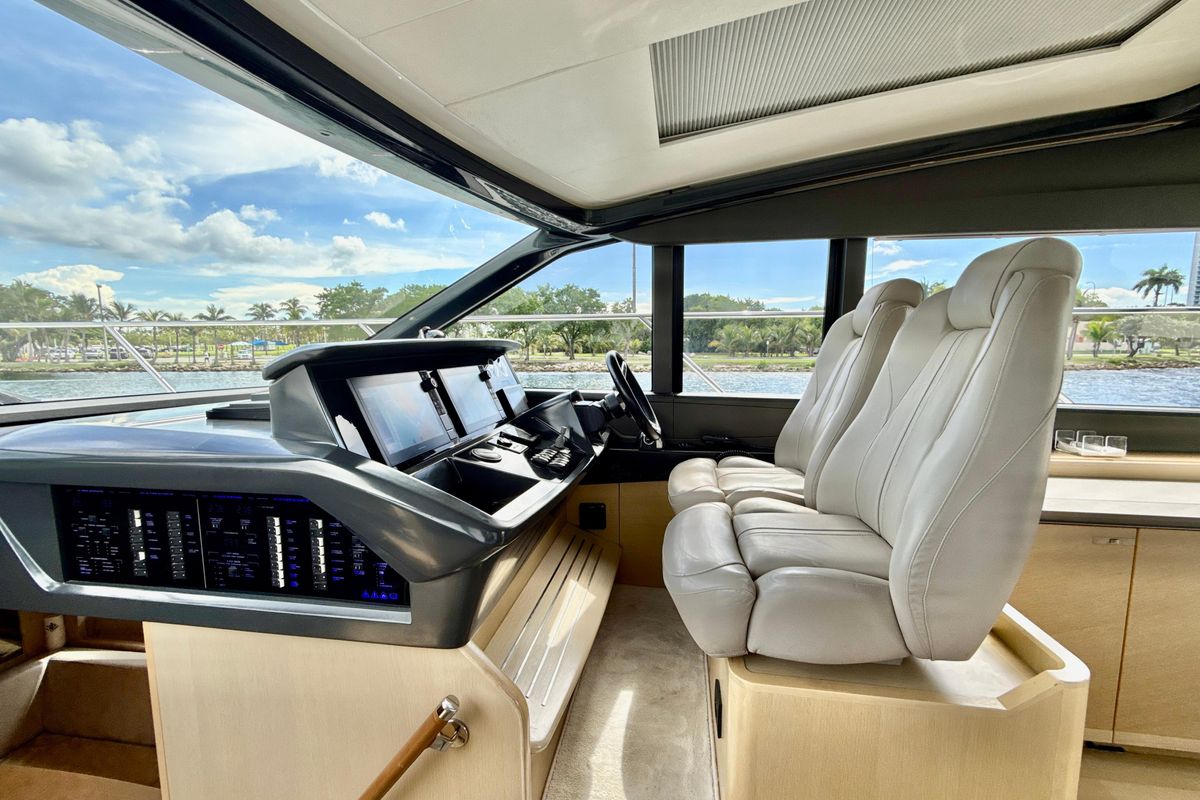 2017 Princess 58 