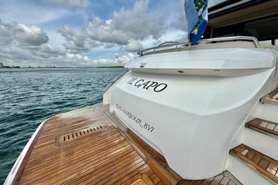 Yacht