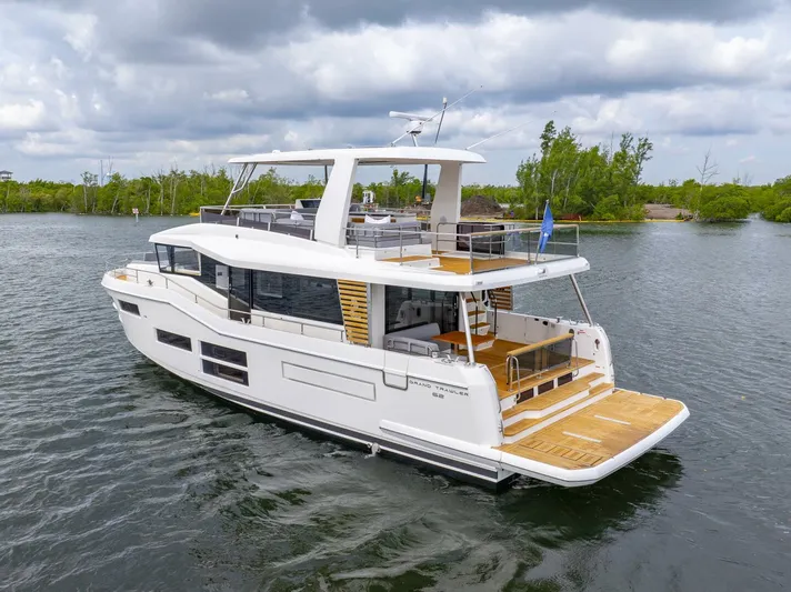  Yacht Photos Pics 2023 Beneteau Grand Trawler 62 - Image 2