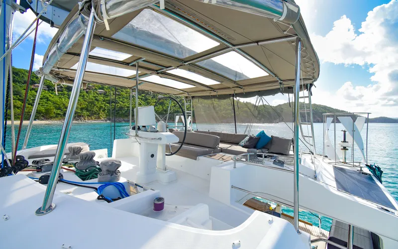 Sandy Lee Yacht Photos Pics 