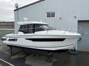2018 Jeanneau Merry Fisher 895 Offshore
