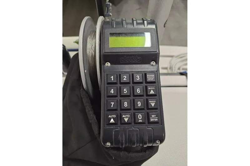 Got Fish Yacht Photos Pics Keypad control panel on a 2005 Tiara Yachts 3200 Open.