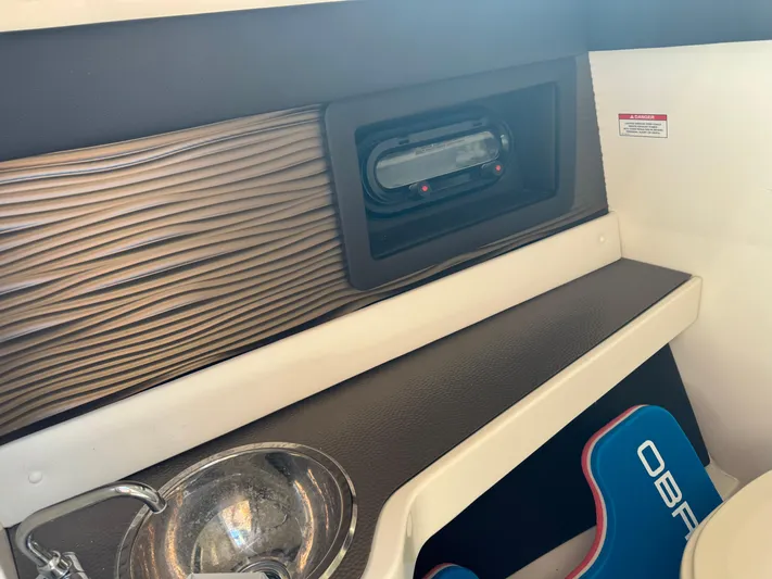 Knot@work Yacht Photos Pics 