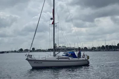 1987 CS 36 Merlin