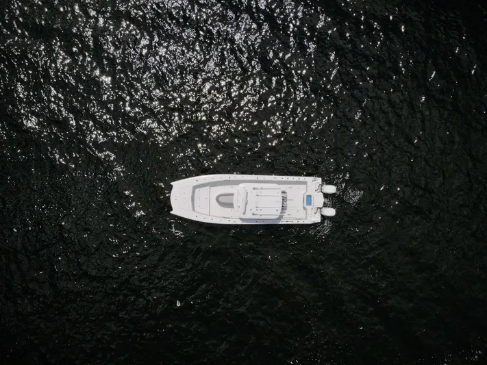  Yacht Photos Pics 2020 Freeman 34vh - Image 12