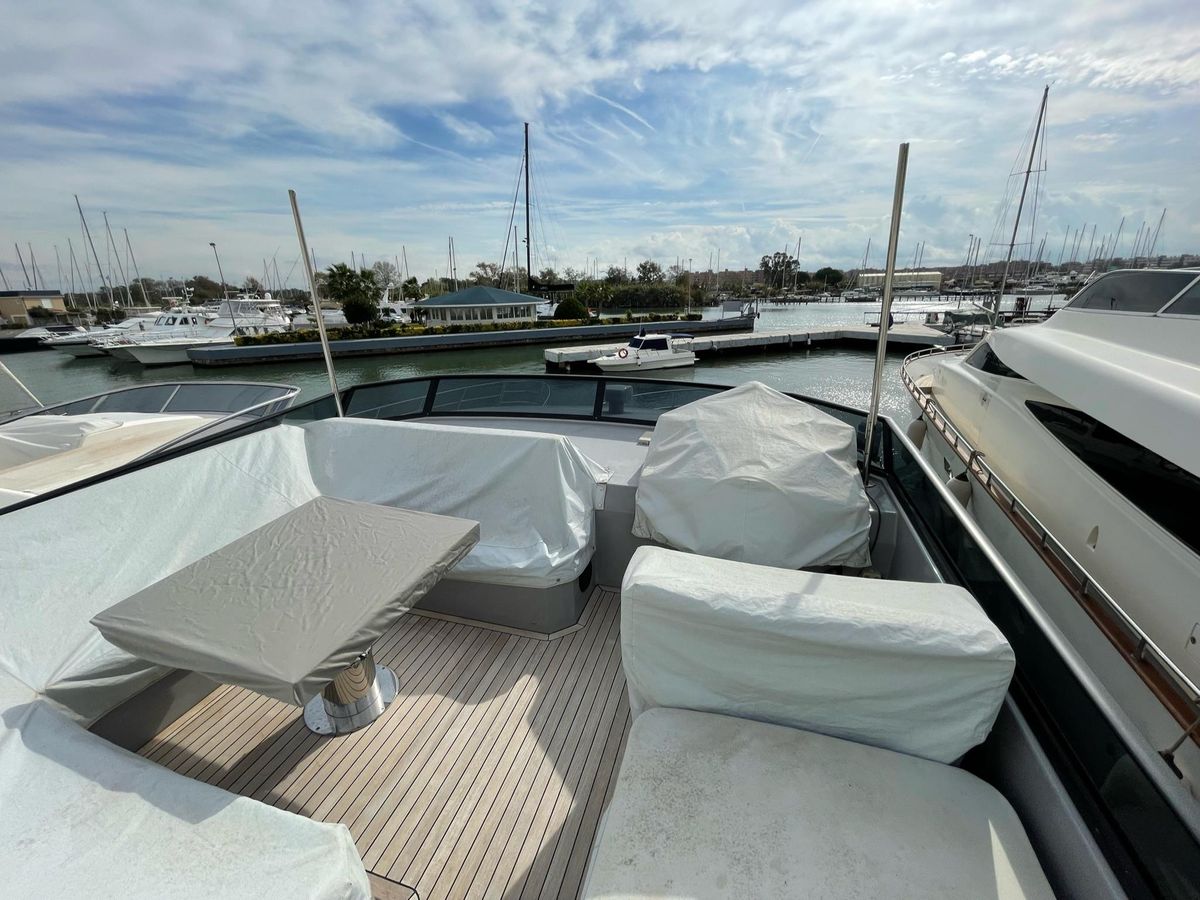 2017 Sundeck Yachts 56 