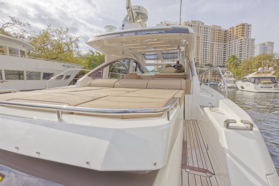 2018 Fairline Targa 53 OPEN