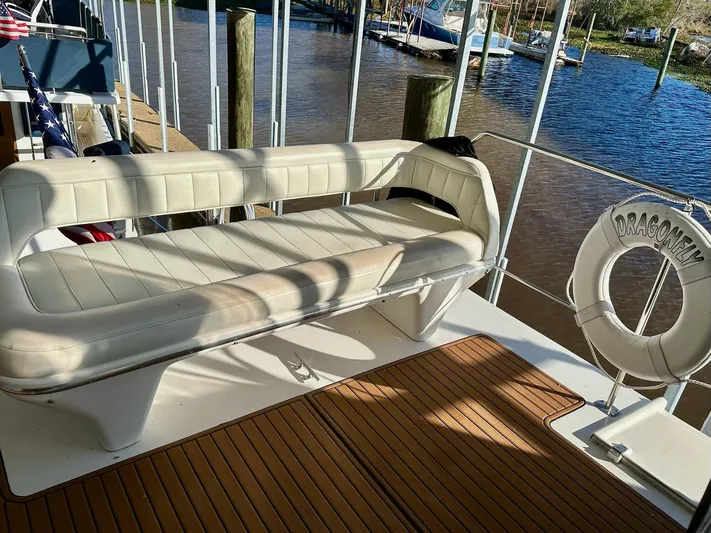 Dragonfly Yacht Photos Pics 