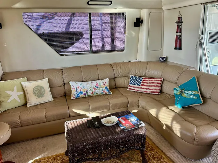 Dragonfly Yacht Photos Pics 