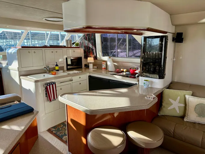 Dragonfly Yacht Photos Pics 