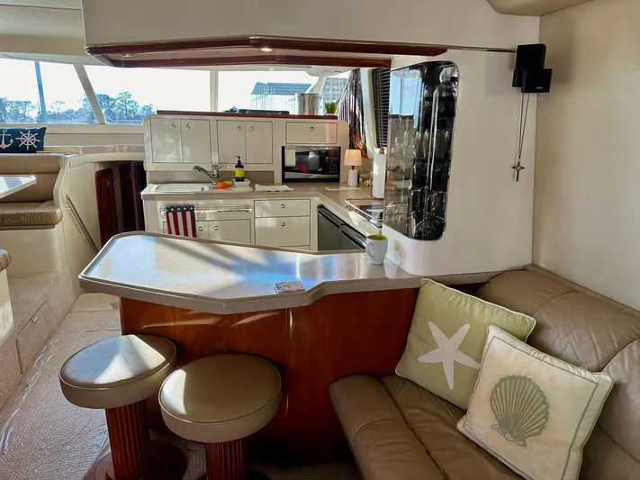 Dragonfly Yacht Photos Pics 