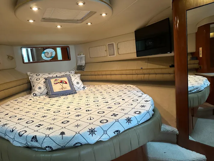 Dragonfly Yacht Photos Pics 