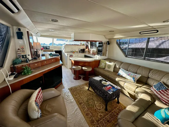 Dragonfly Yacht Photos Pics 