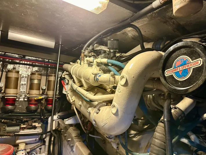 Dragonfly Yacht Photos Pics 