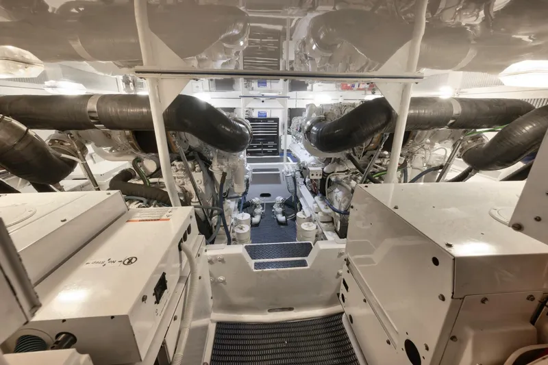 Big Fish II Yacht Photos Pics 