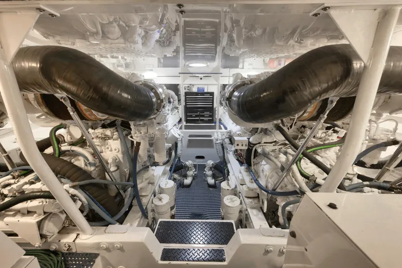 Big Fish II Yacht Photos Pics 