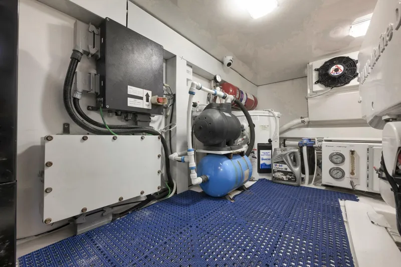 Big Fish II Yacht Photos Pics 