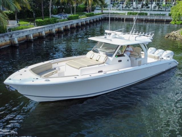 Used 2019 Pursuit S 408 - Florida | TopBoats