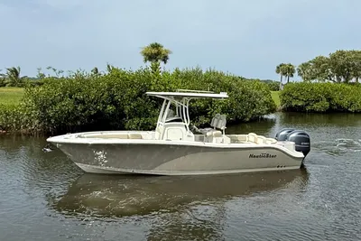 NauticStar 2602 Legacy